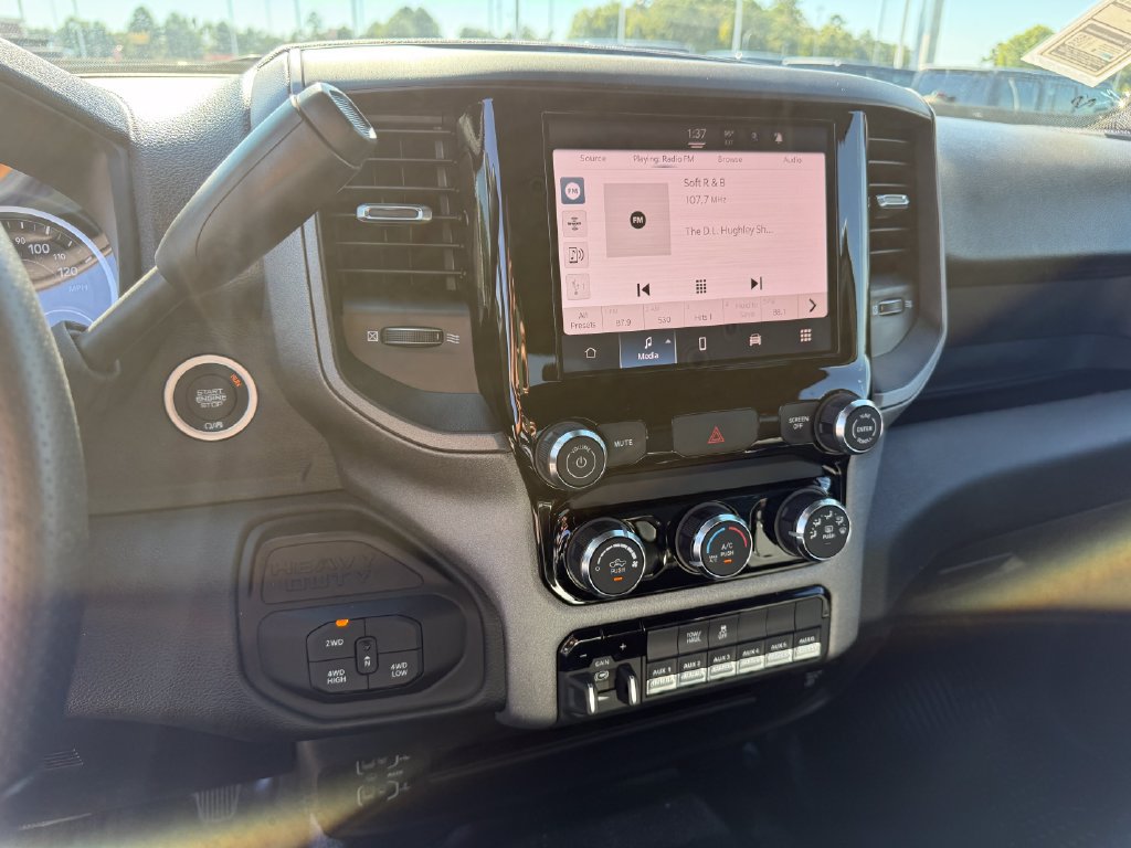 New 2027 RAM 2500 Tradesman w/ Chrome Appearance Group AWD/4WD image 10