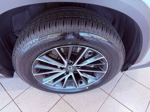 Used 2024 Lexus NX 250 FWD image 16