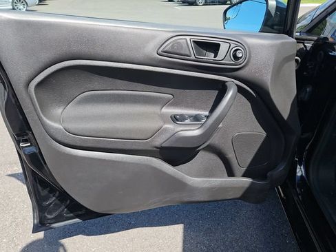 Used 2017 Ford Fiesta SE FWD image 23