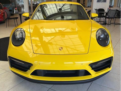 Used 2023 Porsche 911 Carrera GTS RWD image 3