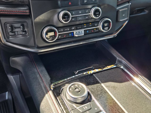 Certified 2023 Ford Expedition Limited AWD/4WD image 23