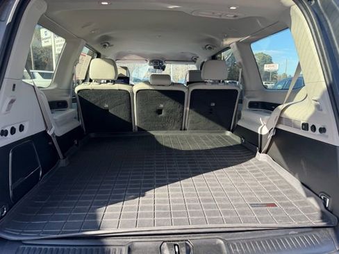 Used 2022 Jeep Wagoneer Series II w/ Rear Seat Video Group 1 image 10