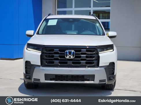 Certified 2026 Honda Pilot EX-L image 2