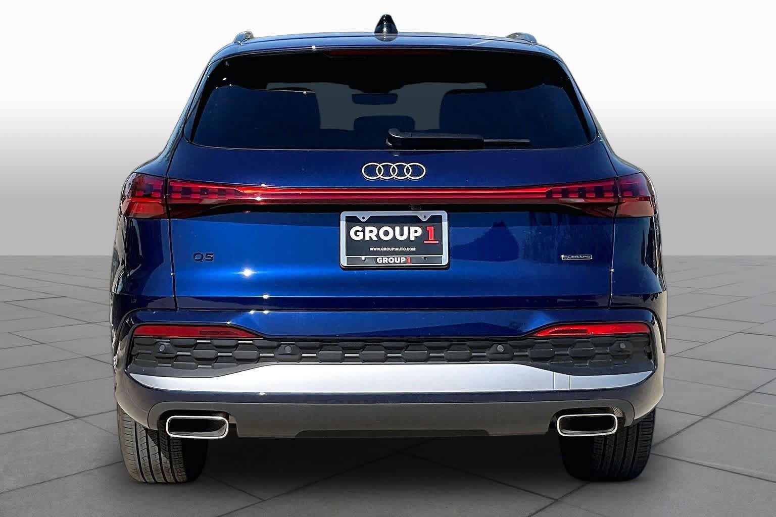 Used 2025 Audi Q5 Premium w/ Convenience Package AWD/4WD image 5
