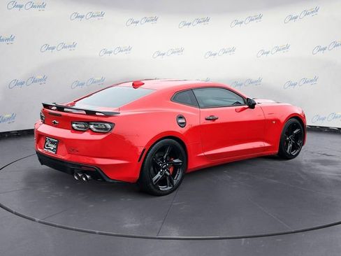 Used 2021 Chevrolet Camaro SS image 5
