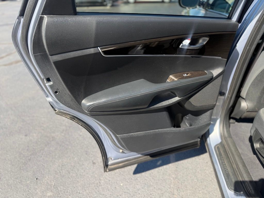 Used 2020 Kia Sorento LX w/ LX I4 Convenience Package FWD image 15