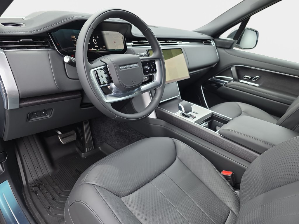 New 2026 Land Rover Range Rover SE AWD/4WD image 13
