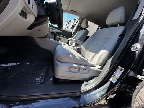 Used 2016 Honda Pilot EX image 12