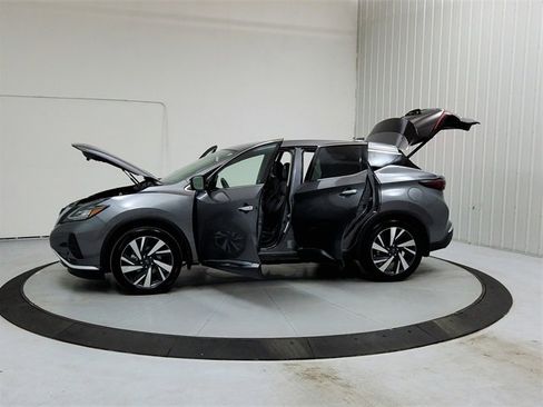 Used 2023 Nissan Murano SL w/ SL Moonroof Package image 12