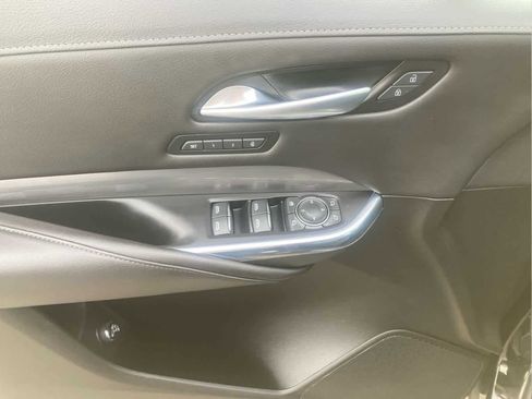 Certified 2024 Cadillac XT4 Premium Luxury image 9