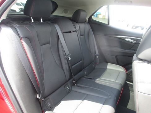 Used 2023 Buick Envision Essence w/ Sport Touring Package AWD/4WD image 22
