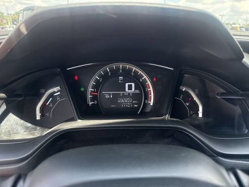 Used 2018 Honda Civic Sport image 18