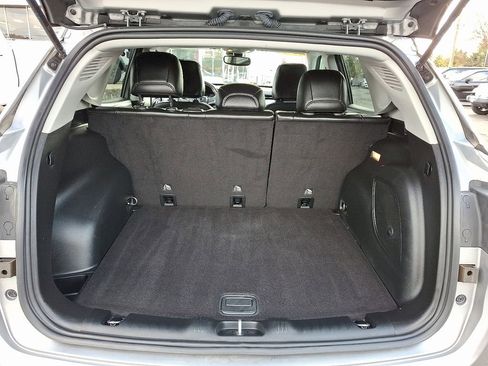 Certified 2022 Jeep Compass Limited w/ Sun and Sound Group image 31