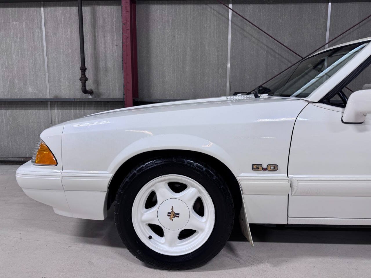 Used 1993 Ford Mustang LX RWD image 10