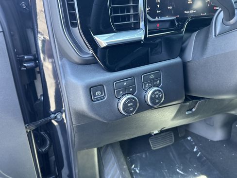 Used 2026 GMC Sierra 2500 SLE w/ SLE Value Package; AWD/4WD image 53