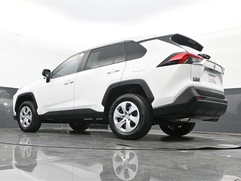Used 2025 Toyota RAV4 LE image 23