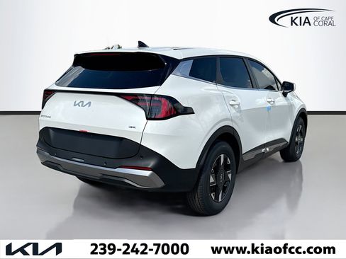 New 2026 Kia Sportage LX image 5