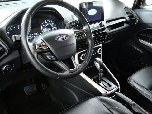 Certified 2018 Ford EcoSport Titanium AWD/4WD image 4