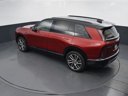 New 2026 Cadillac Vistiq Sport w/ LPO, Floor Liner Package image 48