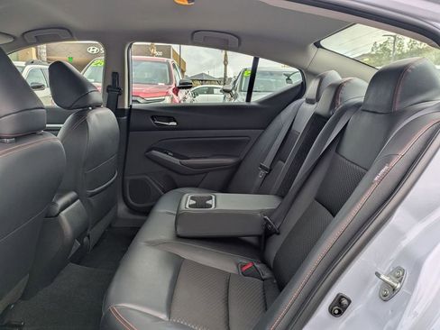 Used 2025 Nissan Altima 2.5 SR image 27