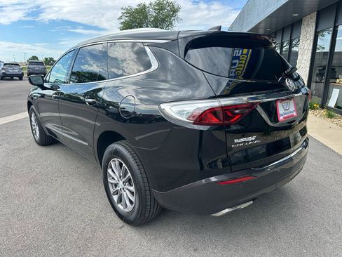 Used 2022 Buick Enclave Premium FWD image 5