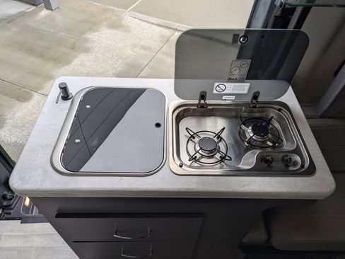 Used 2022 Mercedes-Benz Sprinter 2500 image 28