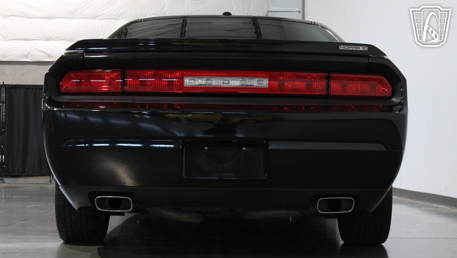 Used 2010 Dodge Challenger R/T w/ Mopar 10 Pkg RWD image 35
