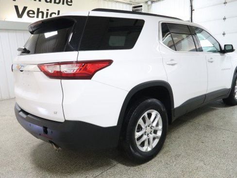 Used 2020 Chevrolet Traverse LT FWD image 6