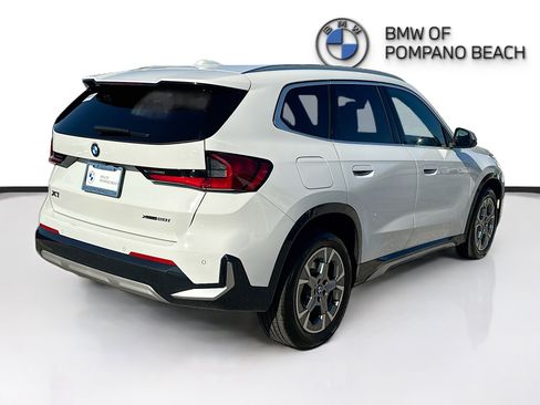 Used 2023 BMW X1 xDrive28i w/ Convenience Package image 7