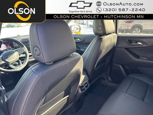 New 2026 Chevrolet Equinox LT w/ Convenience Package II image 35