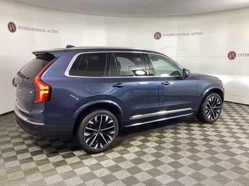 New 2026 Volvo XC90 T8 Plus w/ Protection Package Premier image 4