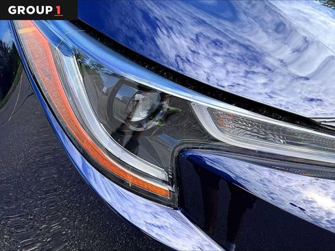 Used 2022 Toyota Corolla LE FWD image 27