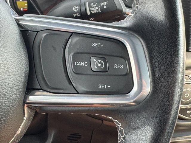 Used 2023 Jeep Wrangler Unlimited Sahara w/ Cold Weather Group AWD/4WD image 24