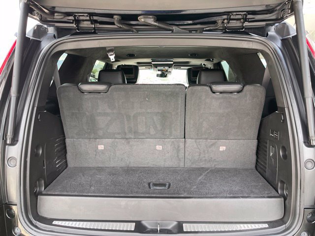 Used 2019 Cadillac Escalade Platinum AWD/4WD image 18