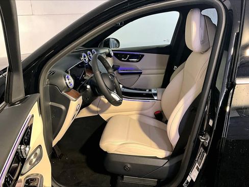 New 2026 Mercedes-Benz GLC 300 4MATIC image 13