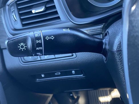 Used 2019 Hyundai Sonata Limited image 22