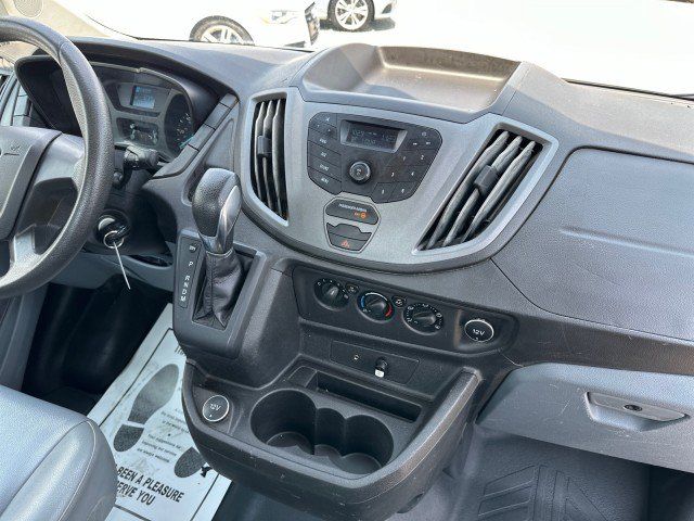 Used 2018 Ford Transit 250 138 RWD image 30