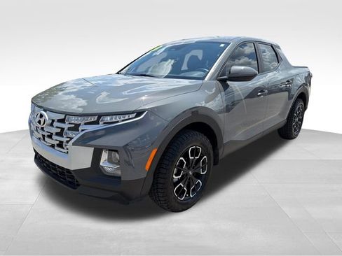 Used 2023 Hyundai Santa Cruz SEL AWD/4WD image 3