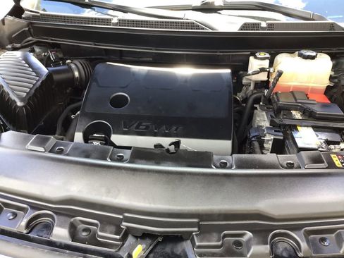 Used 2021 Buick Enclave Essence w/ Sound and Sites Package image 31