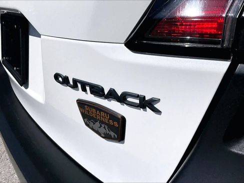 Used 2025 Subaru Outback Wilderness AWD/4WD image 10
