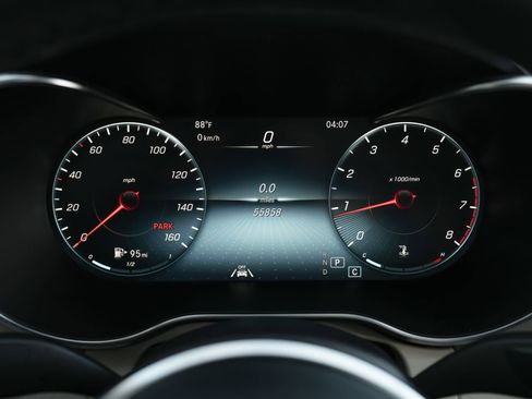 Used 2021 Mercedes-Benz C 300 Sedan image 8