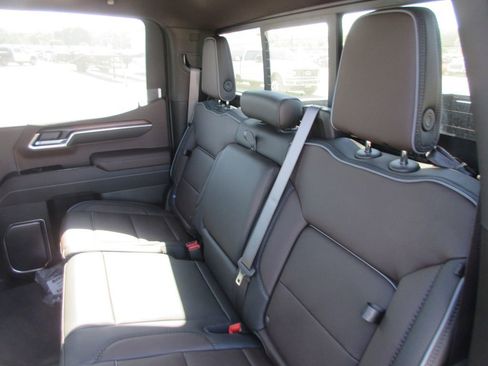 New 2026 GMC Sierra 1500 Denali w/ Denali Reserve Package AWD/4WD image 14