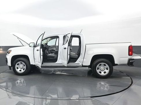 Used 2022 Chevrolet Colorado W/T image 32