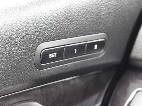Used 2014 Kia Sorento SX w/ 3rd Row Package AWD/4WD image 22