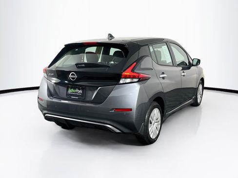 Used 2025 Nissan Leaf S FWD image 9