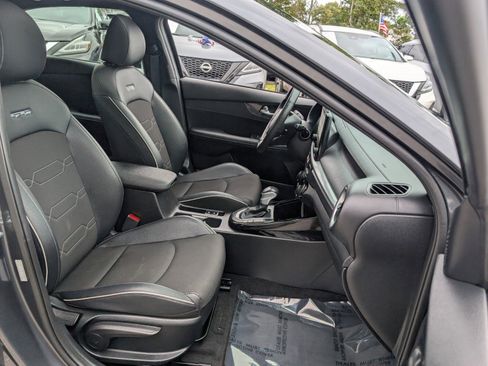 Used 2024 Kia Forte GT-Line w/ GT-Line Premium Package image 20