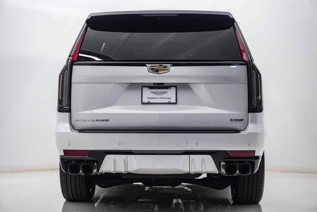 Used 2023 Cadillac Escalade V w/ Heavy-Duty Trailer Package AWD/4WD image 8