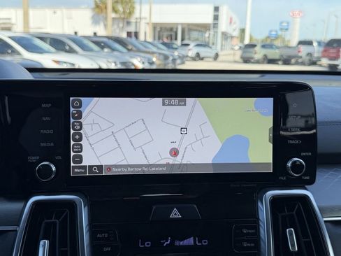 Certified 2023 Kia Sorento SX AWD/4WD image 24