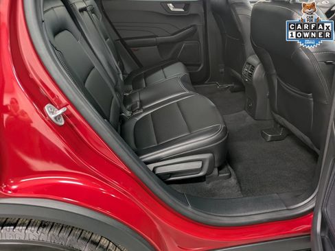 Used 2023 Ford Escape Platinum FWD image 27