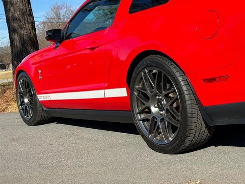 Used 2012 Ford Mustang Shelby GT500 w/ SVT Performance Pkg image 21